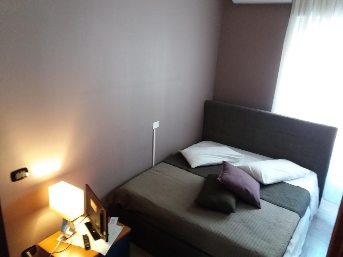 B&B Italia Napoli 외부 사진